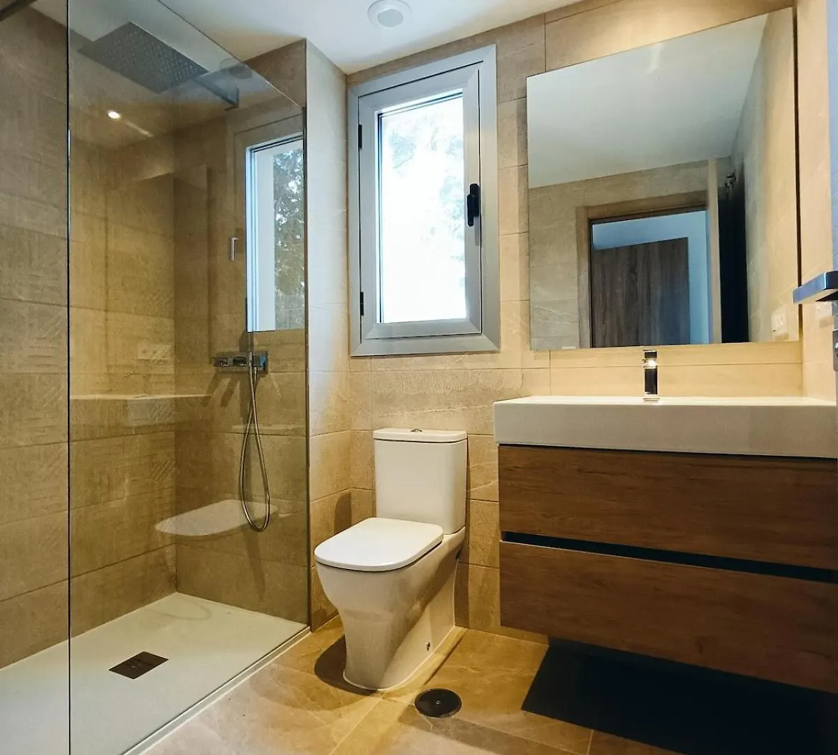 Sunny Golf Apartment Estepona